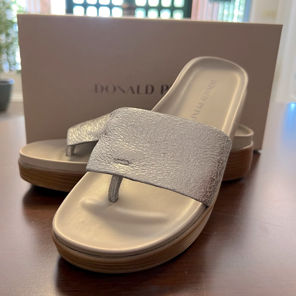 Donald Pliner Metallic FiFi Sandal